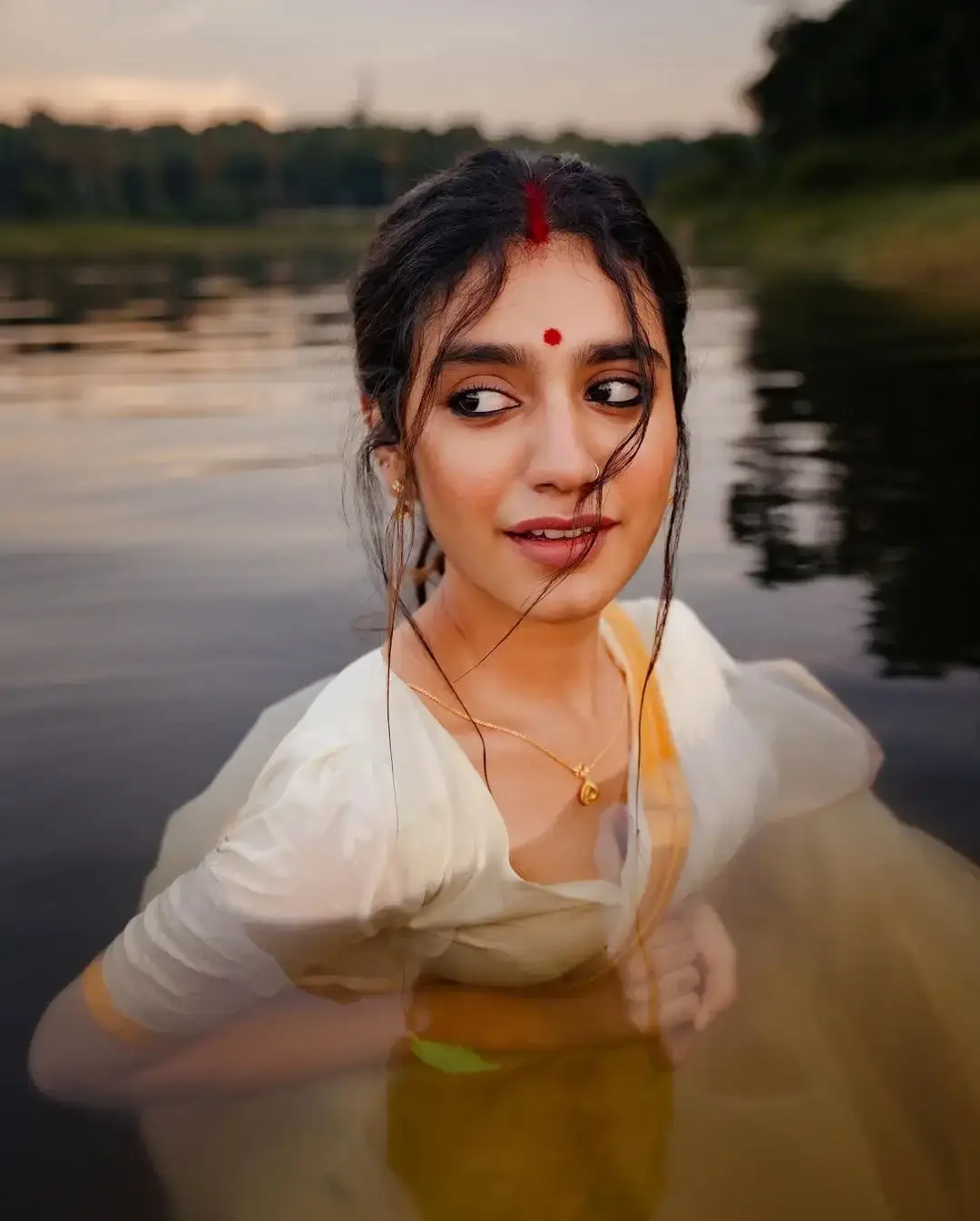 Beautiful Indian Actress Priya Prakash Varrier in White Saree